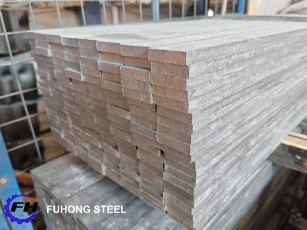 S235JR Cold Drawn Rectangular Bars S235JR Cold Drawn Rectangular Bars